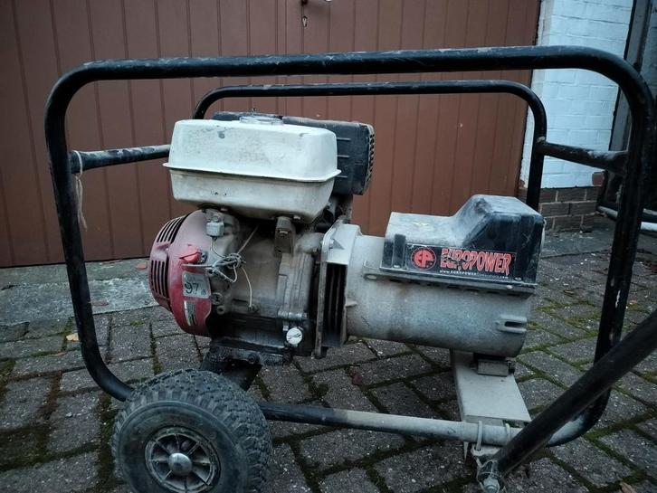 Groupe électrogène 6kVA - avec moteur Honda 13cv, Motoren, Onderdelen | Honda