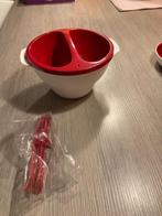 Tupperware chocolade Fondue set met vorkjes nog nieuw, Huis en Inrichting, Keuken | Tupperware, Nieuw, Ophalen, Rood