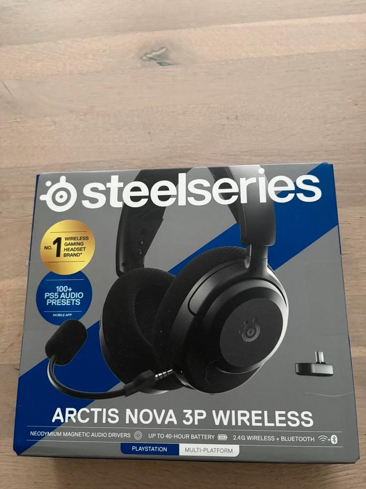 Steelseries Arctis Headset, Audio, Tv en Foto, Hoofdtelefoons, Op oor (supra aural), Overige merken, Draadloos, Bluetooth, Ophalen
