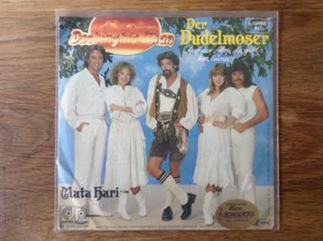 single dschinghis khan beschikbaar voor biedingen