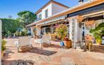 Une villa rustique confortable à seulement 5 minutes de la p, Autres, Estepona, 340 m², Maison d'habitation