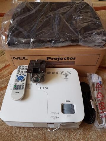 NEC V281W HD projector en 2800 ansli lumen - SPLINTERNIEUW! beschikbaar voor biedingen