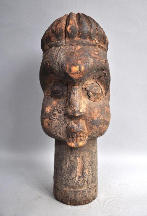 Statue d'autel, BAMUN/BEKOM, Cameroun, vers 1970, Antiquités & Art, Art | Art non-occidental, Enlèvement ou Envoi