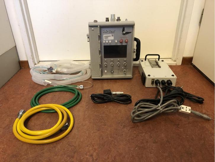 Mobiele beademingsunit Uni Vent model 754, Diversen, Braces