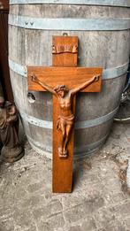 Crucifix in hout kruisbeeld, Antiek en Kunst, Ophalen
