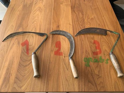 3 originele sikkels in goed werkende staat alles voor 10€, Tuin en Terras, Hand-tuingereedschap, Gebruikt, Sikkel, Ophalen of Verzenden