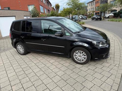 VOLKSWAGEN TOURAN 1.6 TDI 2011 280000KM AC ZOMEENEMEN 7PL, Auto's, Volkswagen, Particulier, Touran, ABS, Airbags, Airconditioning