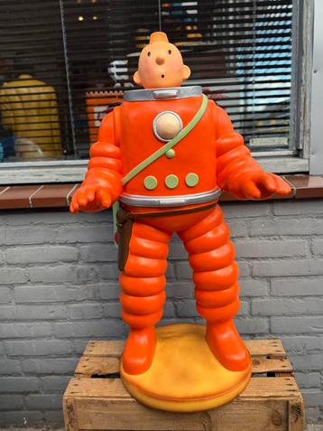 Kuofje beeld als Astronaut beschikbaar voor biedingen