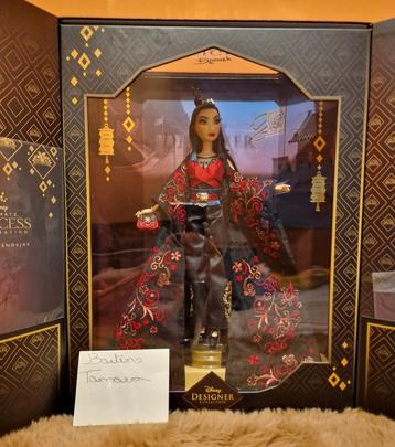 Disney limited edition doll  beschikbaar voor biedingen