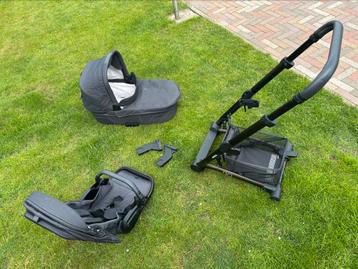 Mutsy nio kinderwagen 3 in 1 beschikbaar voor biedingen