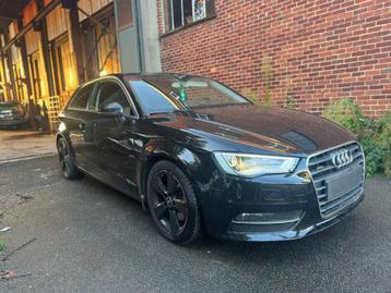 AUDI A3 TFSI TRÈS PROPRE !, Autos, Euro 5, Achat, Entreprise, Noir