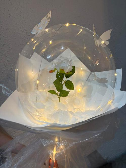 LED Balloon Vlinder met houder – makkelijk vast te houden, Hobby en Vrije tijd, Feestartikelen, Nieuw, Ophalen