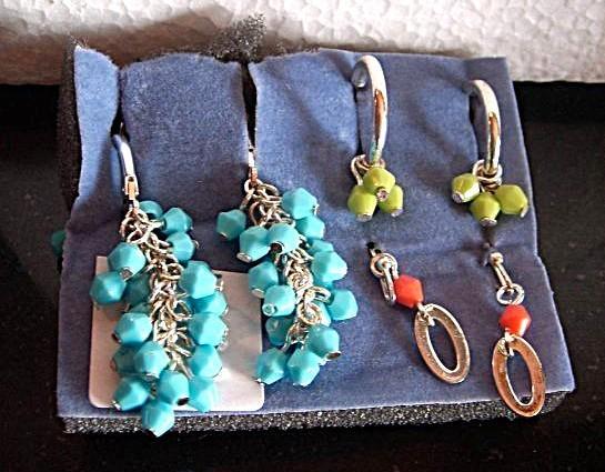 AVON :  3 paires de boucles différentes EN PROMO, Bijoux, Sacs & Beauté, Boucles d'oreilles, Neuf, Puces ou Clous, Argent, Autres couleurs