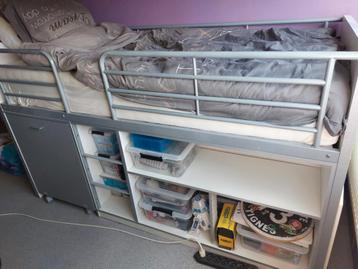 ikeabed beschikbaar voor biedingen