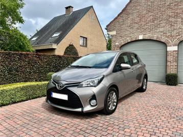 Toyota Yaris 1.3i VVTi AUTOMATIQUE 100.380km!! 1er proprio, Achat, Euro 6, Carnet d'entretien, Noir