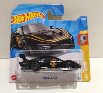 Hot Wheels Porsche 935 Zwart/Goud (2022) beschikbaar voor biedingen