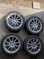 Originele Mercedes A B CLA 17 inch velgen met Pirelli banden, Auto-onderdelen, Ophalen, Gebruikt, Banden en Velgen, 17 inch