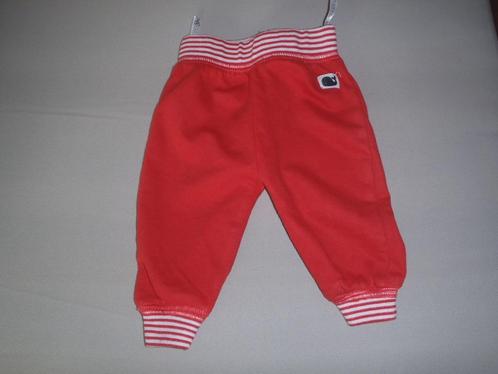 pantalon rouge taille 50, Enfants & Bébés, Vêtements de bébé | Taille 50, Neuf, Garçon, Pantalon, Enlèvement ou Envoi