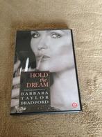 DVD Hold on the dream. Barbara Taylor Bradford, Cd's en Dvd's, Dvd's | Drama, Ophalen of Verzenden, Vanaf 12 jaar, Zo goed als nieuw