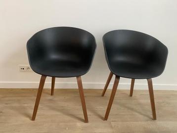 8 stoelen- 4 vitra - 2 hay - 2 hkliving, Comme neuf, Enlèvement, Cinq, Six Chaises ou plus, Métal