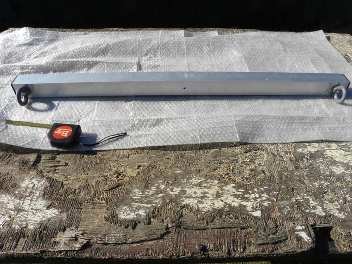 1 mtr koker met 2 hijs-ogen voor tuien of draad ant ophangen, Telecommunicatie, Antennes en Masten, Nieuw, Accessoires, Ophalen