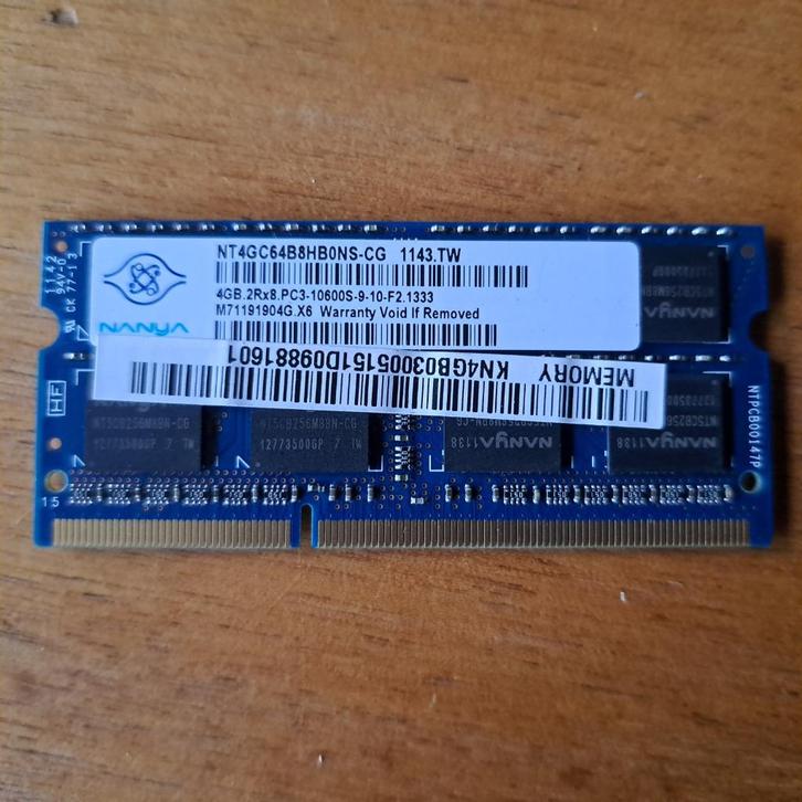 Nanya 4GB PC3-10600S Ram Geheugen, Computers en Software, RAM geheugen, Zo goed als nieuw, Laptop, 4 GB, DDR3, Ophalen of Verzenden