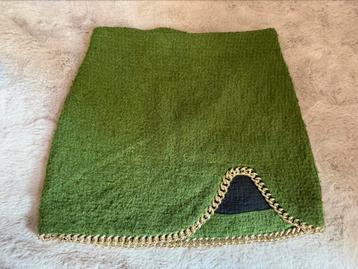 JUPE verte Zara taille XS beschikbaar voor biedingen