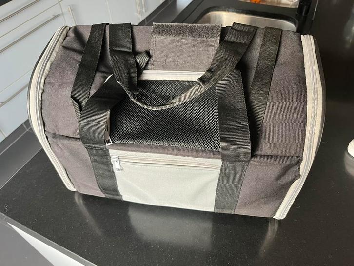 Reistas voor hondje, Dieren en Toebehoren, Honden-accessoires, Zo goed als nieuw, Ophalen