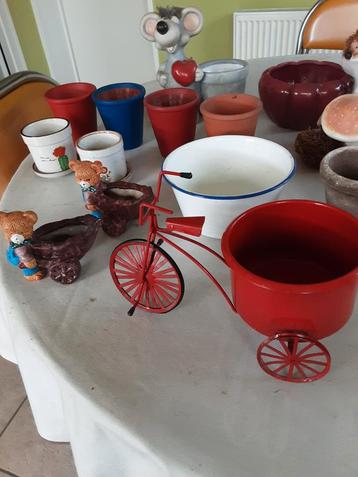20 bloempotjes zie beschrijving  beschikbaar voor biedingen