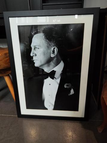 Gelimiteerde ingelijste foto van Daniel Craig als James Bond beschikbaar voor biedingen