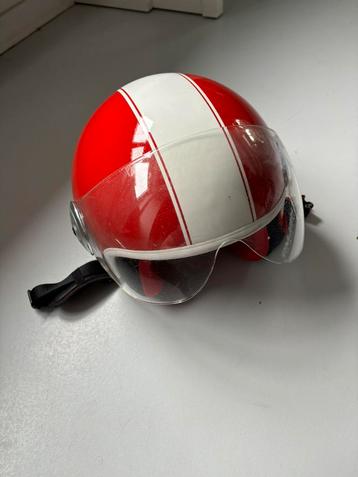 Scooter helm met vizier beschikbaar voor biedingen