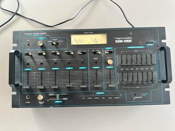 Realistic SSM - 2100, Enlèvement, Utilisé