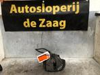 Remklauw (Tang) rechts-voor van een Mercedes Vito, Ophalen of Verzenden, 3 maanden garantie, Gebruikt, Mercedes-Benz