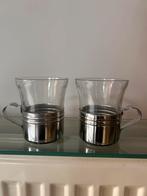 2 theeglazen/ koffietassen met ijzeren onderstel, Huis en Inrichting, Keuken | Servies, Ophalen, Zo goed als nieuw, Kop(pen) en/of Schotel(s)