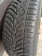 2 goede winterbanden yokohama. 215 55 17, Auto-onderdelen, Banden en Velgen, Ophalen, 17 inch, Winterbanden, Band(en)