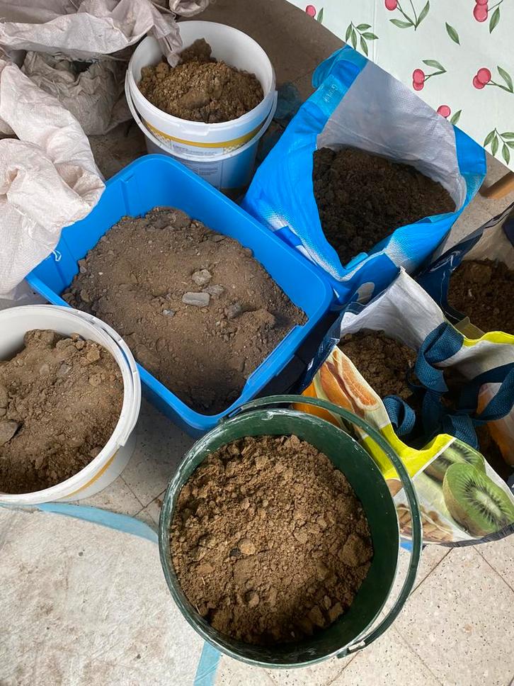 Grond, Zand & Puin voor Ophoging/Aanvulling, Doe-het-zelf en Bouw, Overige Doe-Het-Zelf en Bouw, Zo goed als nieuw, Ophalen