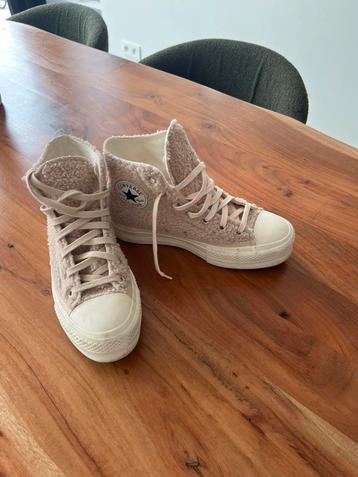 Converse All Star dames beschikbaar voor biedingen