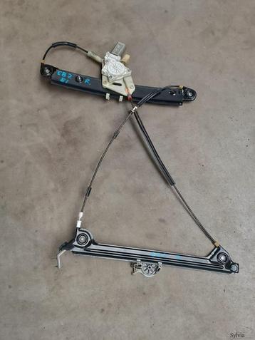 Raammechanism rechts voor BMW 1 serie E81 E82 E88 5133716559 beschikbaar voor biedingen