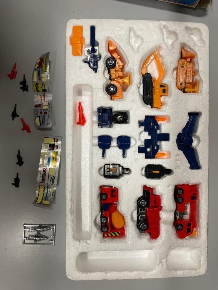 Die Cast - Robot Six in One Construction Set / Transformers, Verzamelen, Transformers, Zo goed als nieuw, Overige generaties, Overige rassen