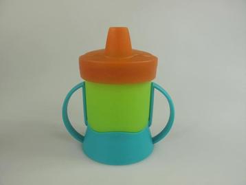 Tupperware « Zuig-n-Drink » Speciaal Baby - groen beschikbaar voor biedingen