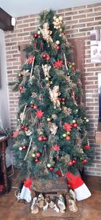 Sapin de Noël avec décorations., Enlèvement