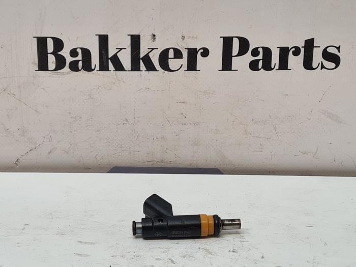 Injecteur (injection essence) d'un Dodge RAM, Autos : Pièces & Accessoires, Systèmes à carburant, Dodge, Utilisé, 3 mois de garantie