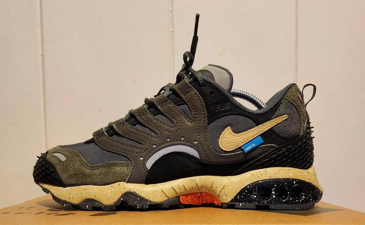 Nike Air Terra Humara “Undefeated” size 42, Kleding | Heren, Schoenen, Nieuw, Sneakers, Overige kleuren, Ophalen