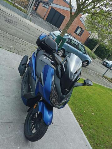 Honda Forza 125 - (Nieuwstaat) beschikbaar voor biedingen