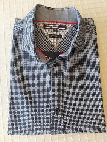 CHEMISE HOMME TOMMY HILFIGER// NEW YORK FIT / NOUVEAU  beschikbaar voor biedingen