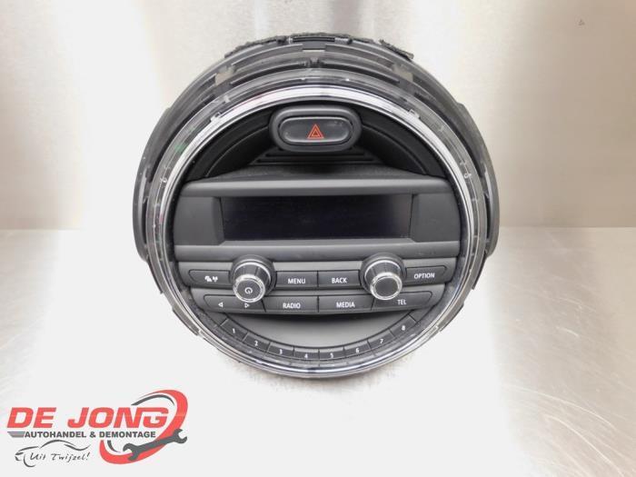 Radio d'un Mini Mini, Autos : Pièces & Accessoires, Électronique & Câbles, Mini, Utilisé, 3 mois de garantie, Enlèvement ou Envoi