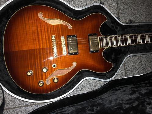 IBANEZ AS93 VLS  + Gator case, Muziek en Instrumenten, Snaarinstrumenten | Gitaren | Elektrisch, Zo goed als nieuw, Semi-solid body