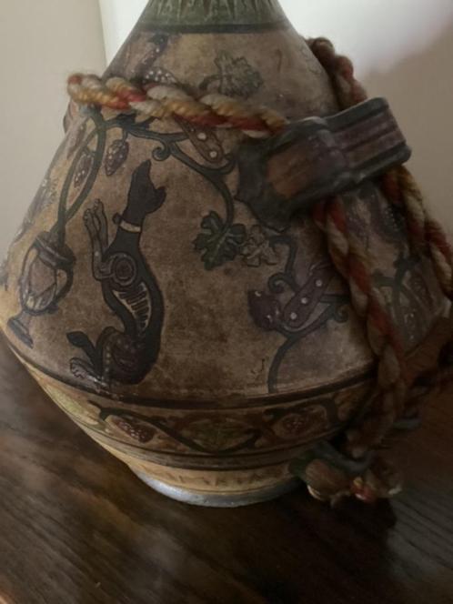 Decoratieve handgeschilderde aardewerken kruik, Antiek en Kunst, Antiek | Keramiek en Aardewerk, Ophalen