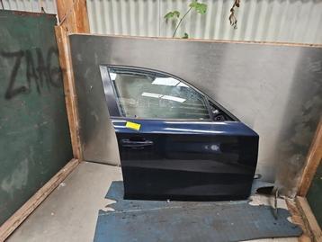 Portier 4Deurs rechts-voor van een BMW 1-Serie (A35) beschikbaar voor biedingen