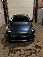 Ford Fiesta, Auto's, Voorwielaandrijving, Stof, https://public.car-pass.be/vhr/0e3ed2f8-eaec-4d3c-bf9b-33fbac6f1768, Blauw